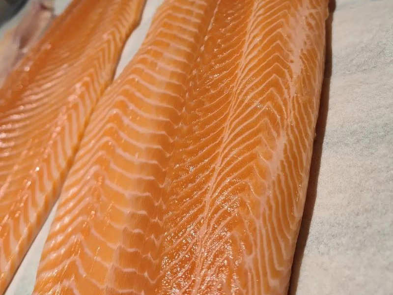 Trout_meat_color1.jpg frensh Trout meat color